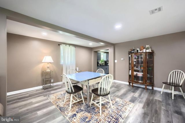 229 SHAUFFNERTOWN RD, New Cumberland, PA 17070