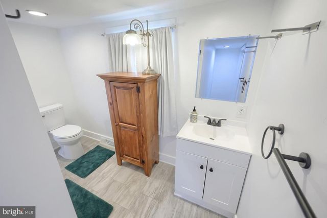 229 SHAUFFNERTOWN RD, New Cumberland, PA 17070