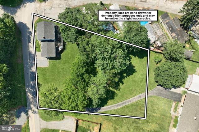 229 SHAUFFNERTOWN RD, New Cumberland, PA 17070