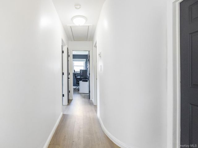 40 Peppermint Road, Commack, NY 11725