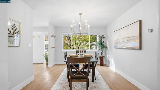 235 Appalachian Dr, Martinez, CA 94553