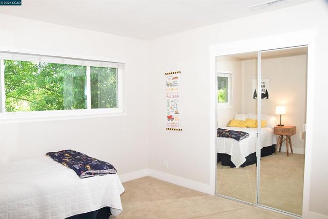 235 Appalachian Dr, Martinez, CA 94553