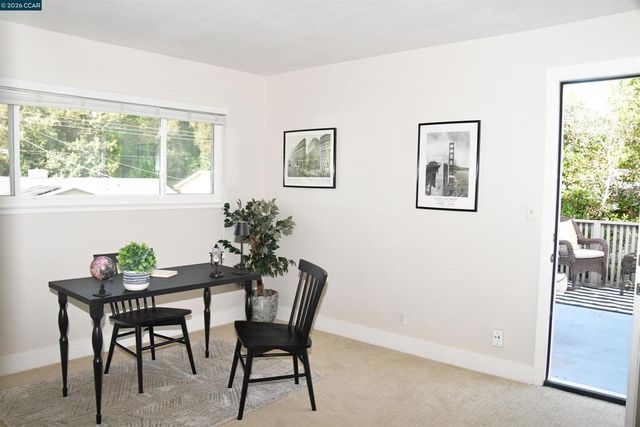 235 Appalachian Dr, Martinez, CA 94553