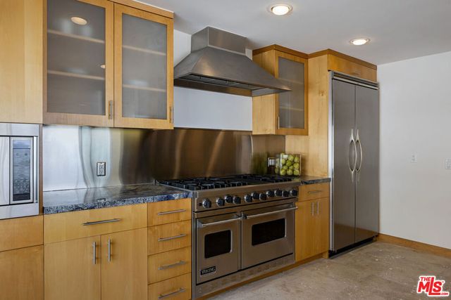 3412 Ocean Front Walk 201, Marina Del Rey, CA 90292