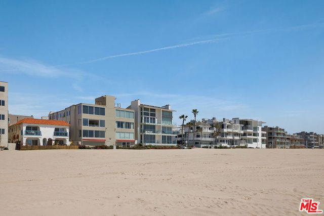 3412 Ocean Front Walk 201, Marina Del Rey, CA 90292
