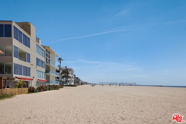 3412 Ocean Front Walk 201, Marina Del Rey, CA 90292