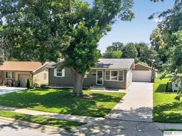 4907 N 64th Street, Omaha, NE 68104