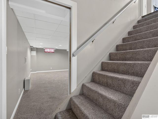 4907 N 64th Street, Omaha, NE 68104