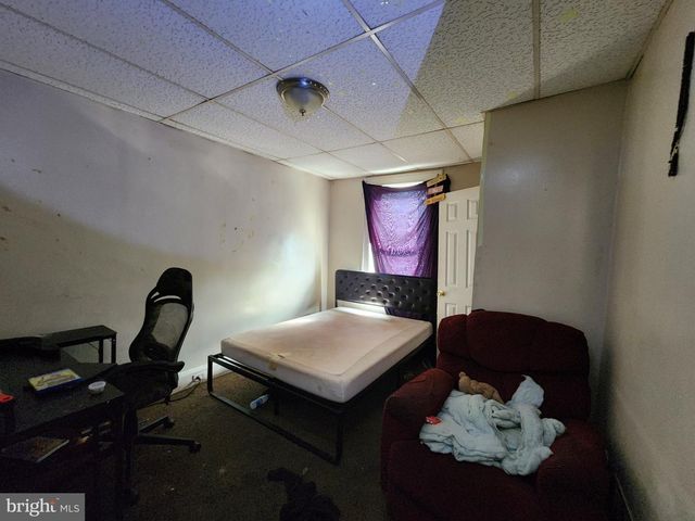 439 N EAST AVE, Baltimore, MD 21224