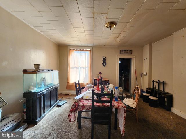 439 N EAST AVE, Baltimore, MD 21224