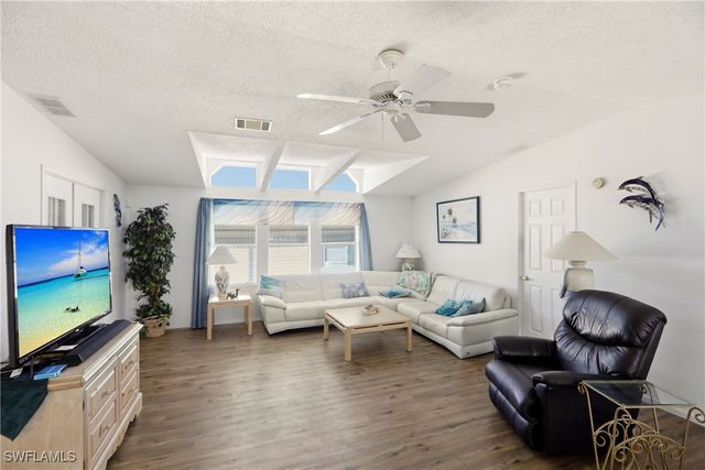 1614 Ibis CT, Punta Gorda, FL 33982