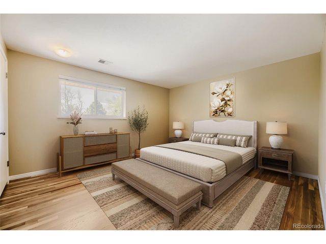1393 E Easter Cir, Centennial, CO 80122