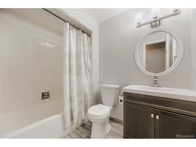 1393 E Easter Cir, Centennial, CO 80122