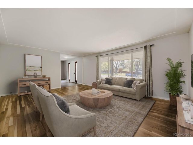 1393 E Easter Cir, Centennial, CO 80122