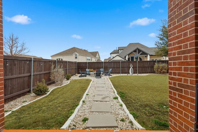 925 Nathanael Greene Court, Aubrey, TX 76227