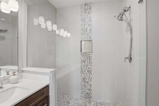 16300 COUNTY ROAD 455 714, Montverde, FL 34756
