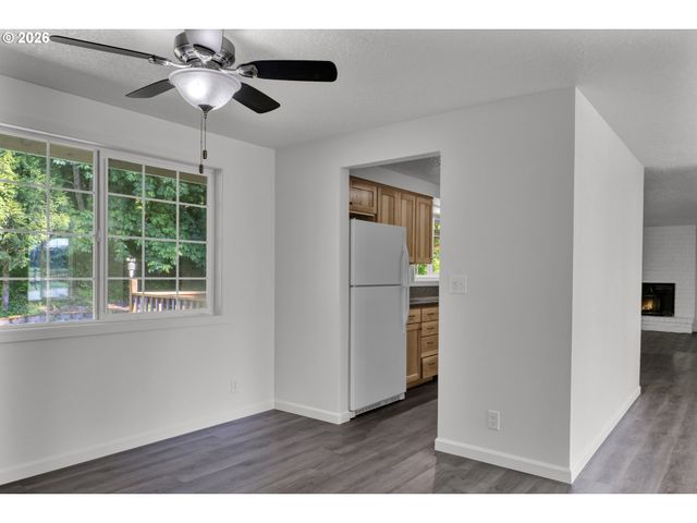 88175 TIKI Ln, Springfield, OR 97478