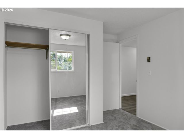 88175 TIKI Ln, Springfield, OR 97478