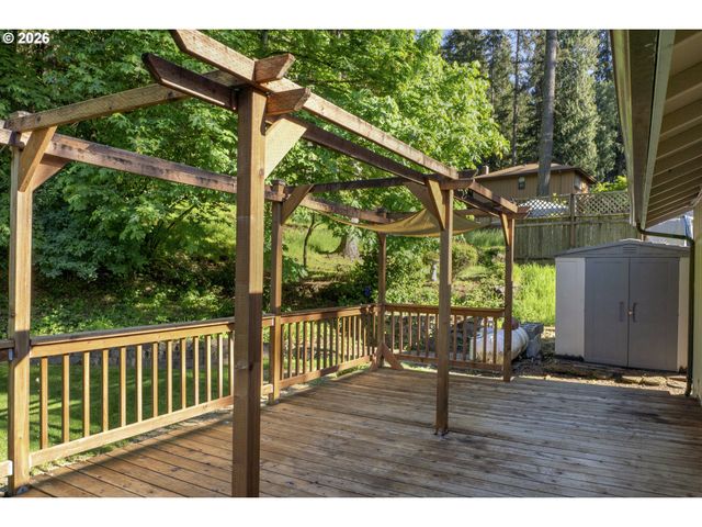 88175 TIKI Ln, Springfield, OR 97478