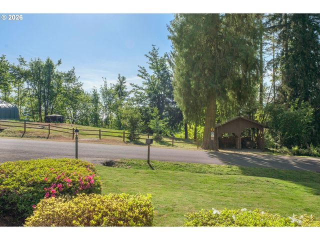 88175 TIKI Ln, Springfield, OR 97478