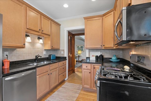 632 Thomas Avenue, Forest Park, IL 60130