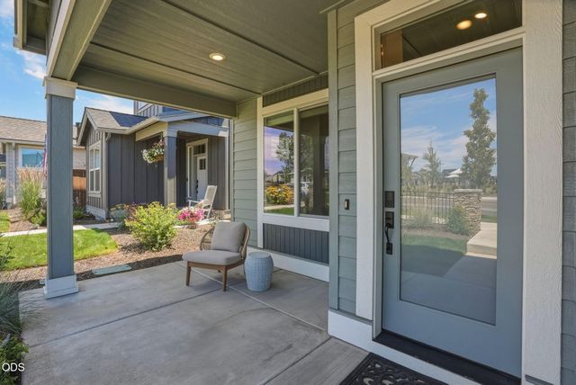 20855 SE Caldera Drive, Bend, OR 97702
