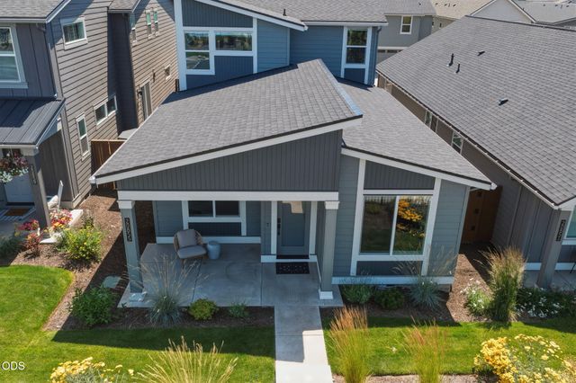 20855 SE Caldera Drive, Bend, OR 97702