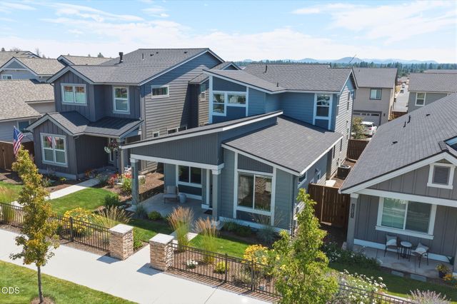 20855 SE Caldera Drive, Bend, OR 97702