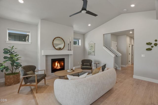 20855 SE Caldera Drive, Bend, OR 97702
