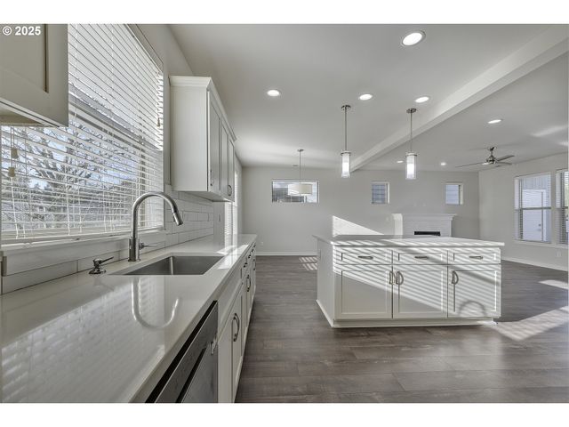 4718 Sw OSCAR Ln, Beaverton, OR 97005