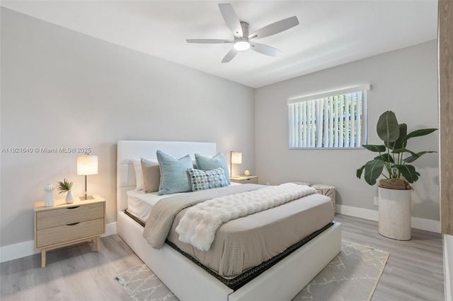 1400 NE 5th Ter 4, Fort Lauderdale, FL 33304