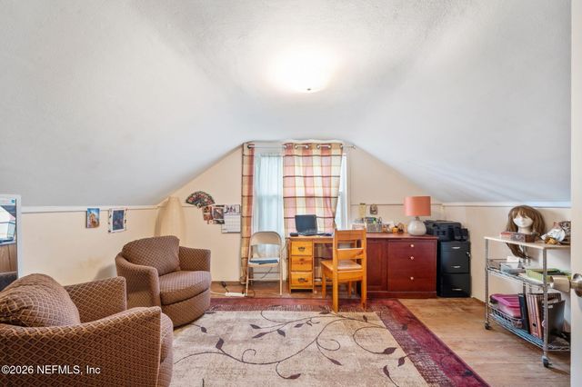 2760 JERRY Lane, Jacksonville, FL 32218