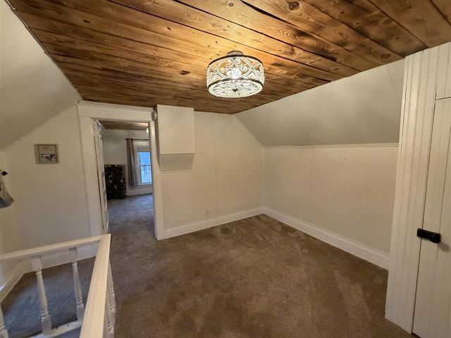 169 N Kalamazoo Street, Vicksburg, MI 49097