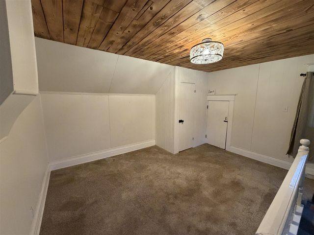 169 N Kalamazoo Street, Vicksburg, MI 49097