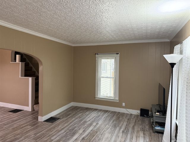 169 N Kalamazoo Street, Vicksburg, MI 49097