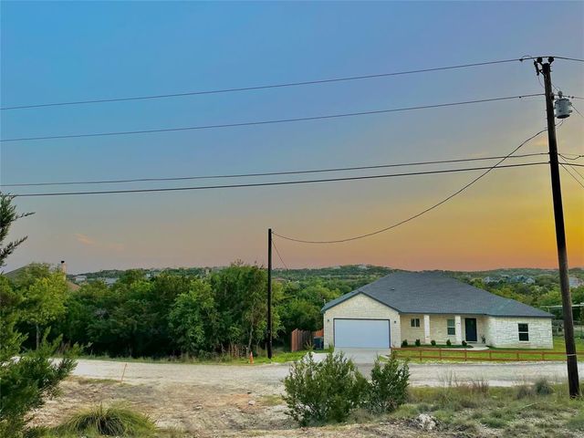 17610 Village DR, Dripping Springs, TX 78620