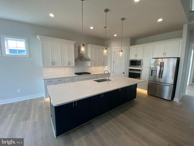 53 BIRDSEYE LN, Gettysburg, PA 17325