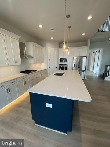 53 BIRDSEYE LN, Gettysburg, PA 17325