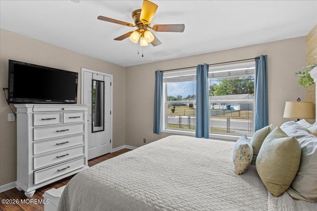 424 Brookforest Drive, Toms River, NJ 08757