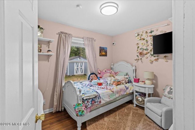 424 Brookforest Drive, Toms River, NJ 08757