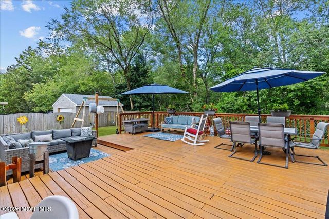 424 Brookforest Drive, Toms River, NJ 08757