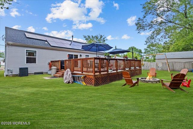 424 Brookforest Drive, Toms River, NJ 08757