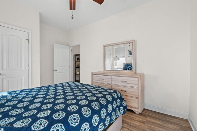 140 NE 16th Street, Oak Island, NC 28465