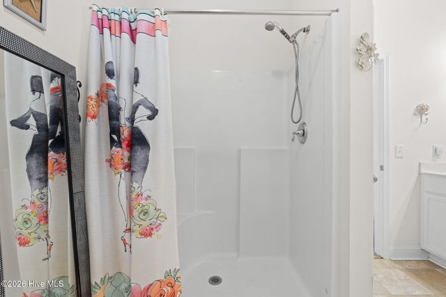 140 NE 16th Street, Oak Island, NC 28465