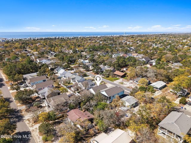 140 NE 16th Street, Oak Island, NC 28465