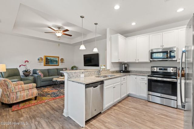 140 NE 16th Street, Oak Island, NC 28465