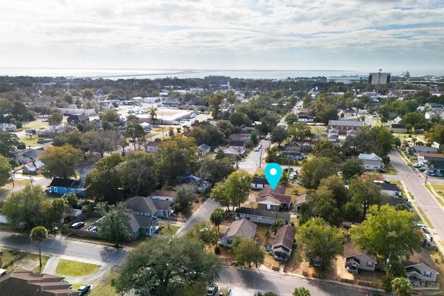 1315 N 7th Ave, Pensacola, FL 32501