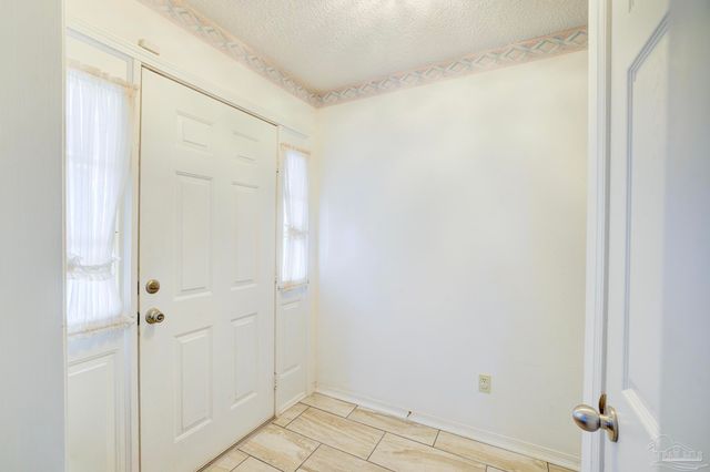 1315 N 7th Ave, Pensacola, FL 32501