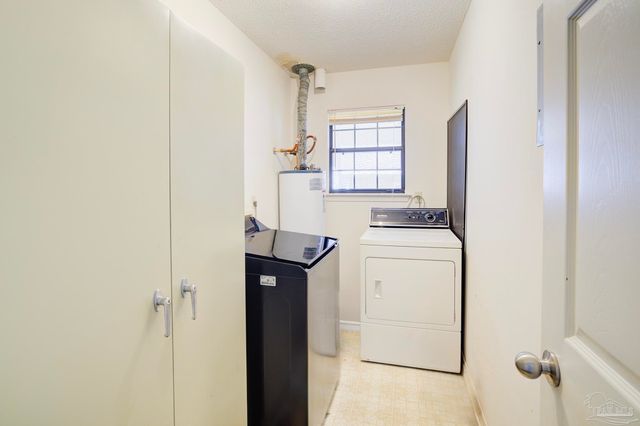 1315 N 7th Ave, Pensacola, FL 32501