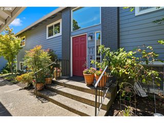 10970 Sw MEADOWBROOK Dr 7, Portland, OR 97224